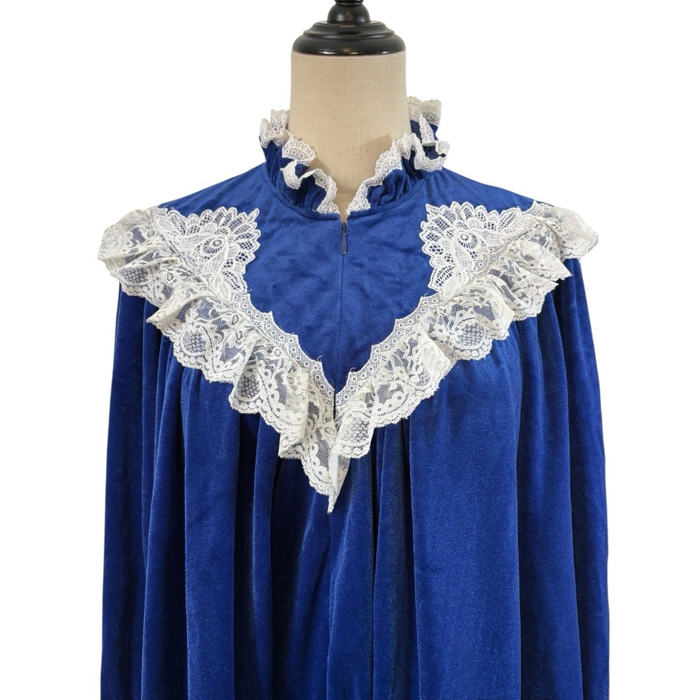 Vtg 70s Gilligan O'Malley Nightgown Blue Velvet Lace Ruffle Sz Xs Cottagecore - Picture 2 of 9